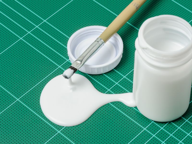 Keo dán giấy cứng